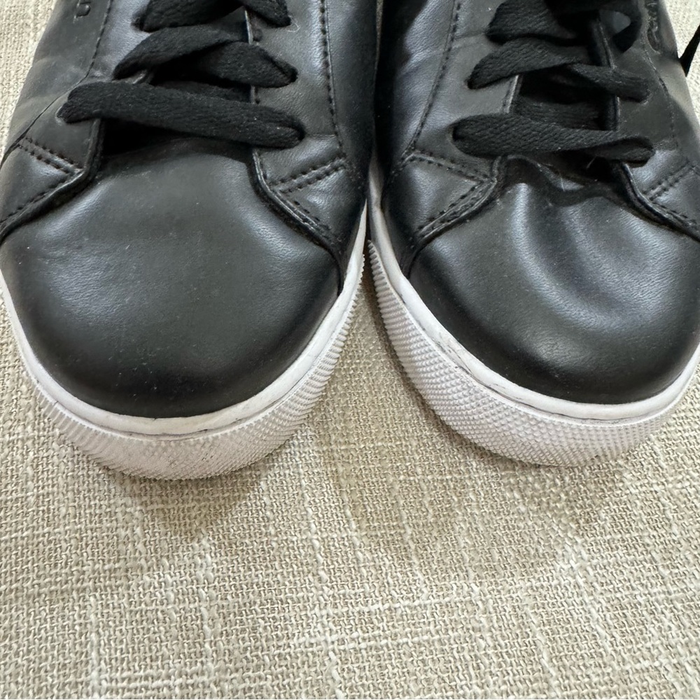 Calvin Klein Black and White Casual Sneakers Size 10 - Picture 2 of 8